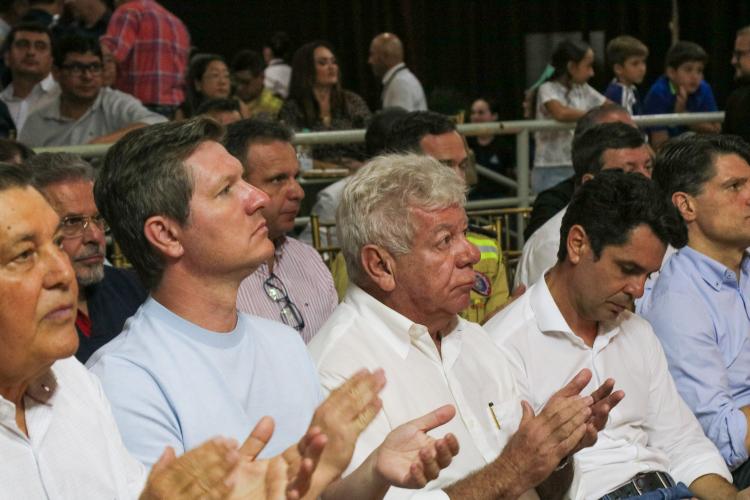 Estado participa da abertura da ExpoUmuarama e reforça apoio ao agronegócio