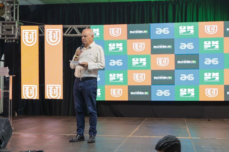 Estado participa da abertura da ExpoUmuarama e reforça apoio ao agronegócio