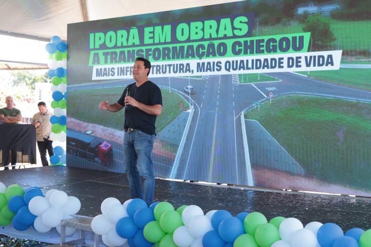 Ratinho Junior inaugura viaduto e anuncia R$ 72 milhões de investimentos em Iporã