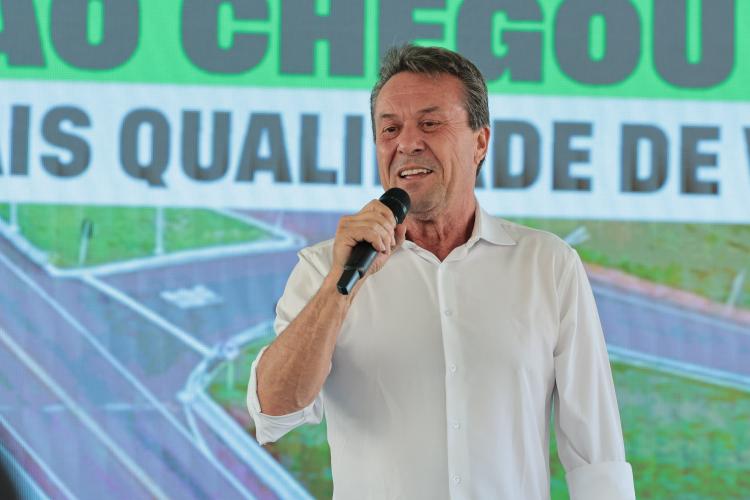 Ratinho Junior inaugura viaduto e anuncia R$ 72 milhões de investimentos em Iporã