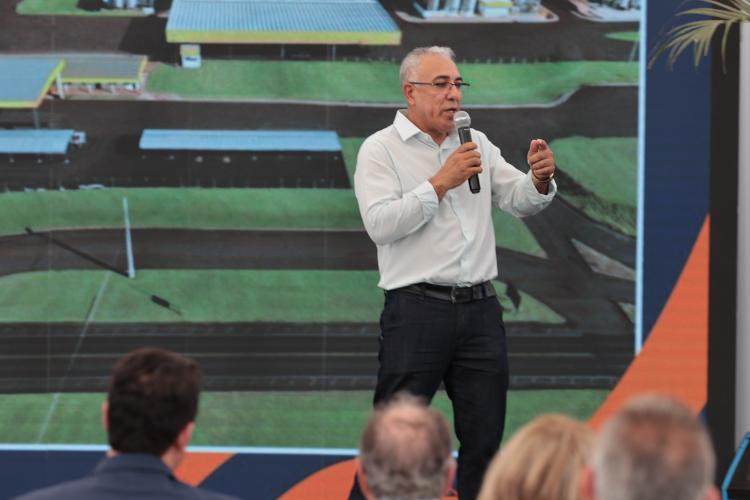 Paraná reforça industrialização do leite com uma das maiores fábricas de queijo do País