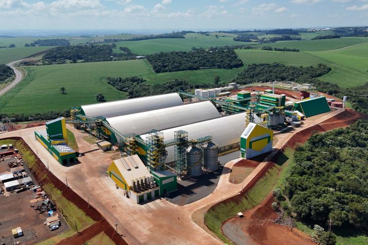 Nova indústria em Pato Branco vai processar 3 mil toneladas de soja por dia