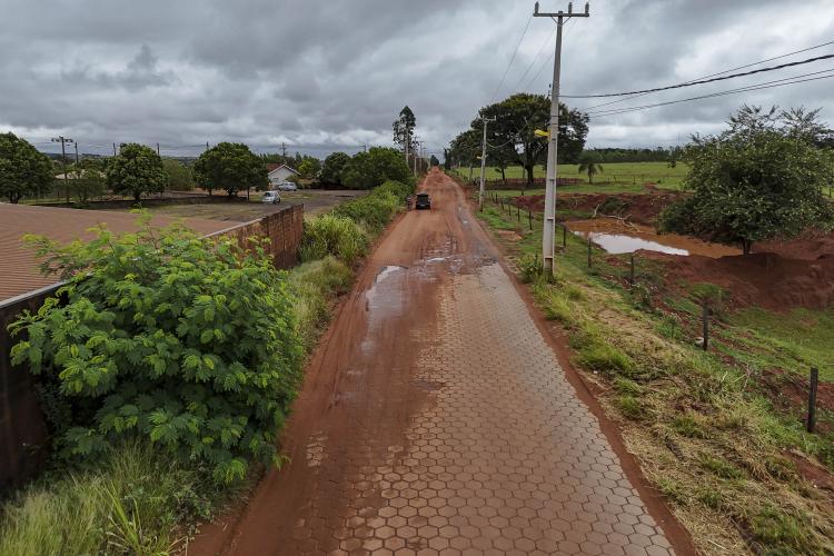 Governo anuncia R$ 17,9 milhões para pavimentação de três estradas rurais de Paranavaí
