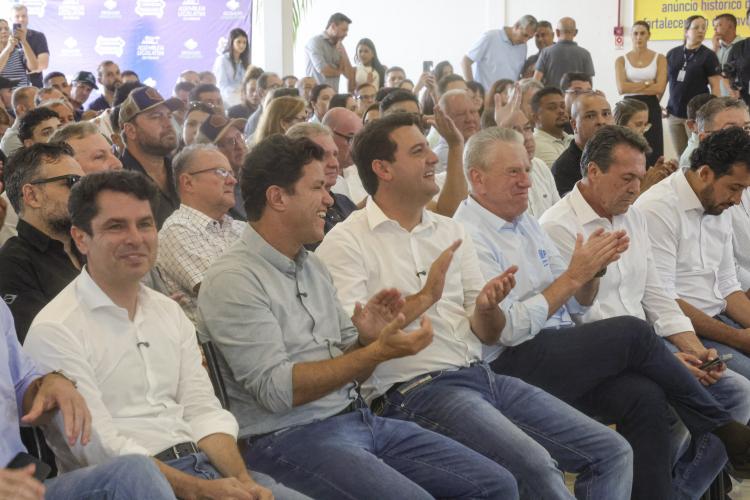 Governo anuncia R$ 17,9 milhões para pavimentação de três estradas rurais de Paranavaí