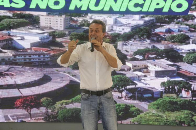 Governo anuncia R$ 17,9 milhões para pavimentação de três estradas rurais de Paranavaí