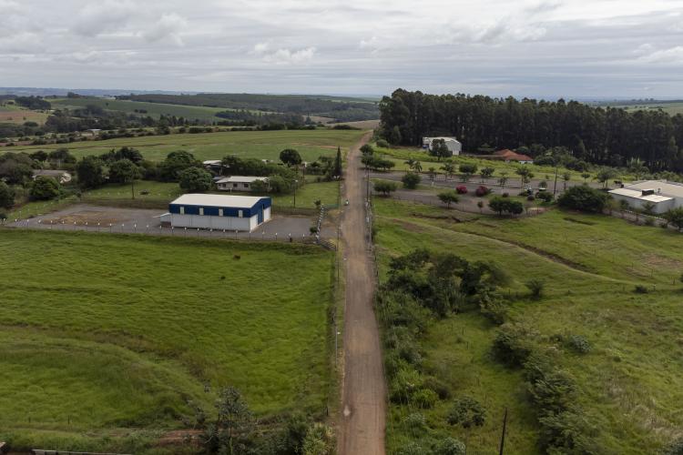 Estado inaugura hospital em Terra Boa e anuncia investimentos para pavimentação rural
