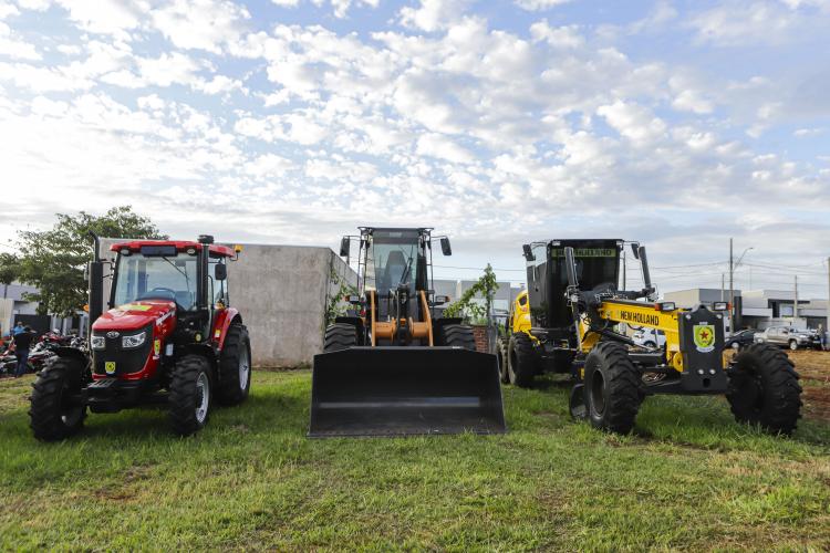 Estado inaugura hospital em Terra Boa e anuncia investimentos para pavimentação rural