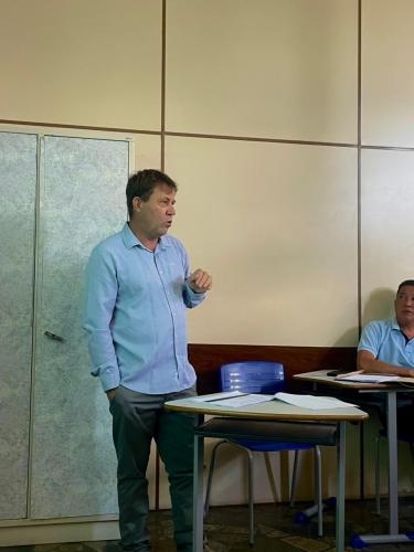 Reunião técnica reforça segurança alimentar e boas práticas no Programa Leite das Crianças