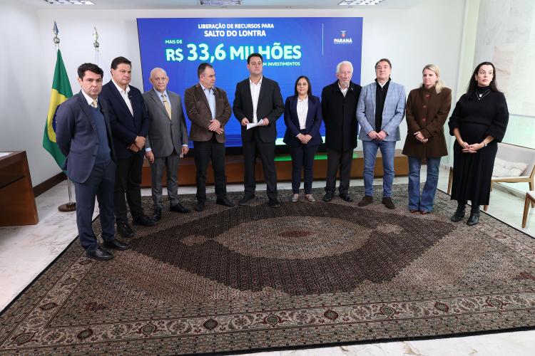 Governador Ratinho Junior confirma mais R$ 385,3 milhões em obras para 11 municípios