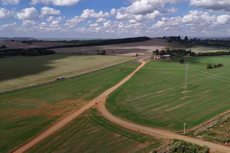 Ratinho Junior lança obras do Contorno Sul de Arapoti em parceria com a Klabin