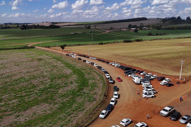 Ratinho Junior lança obras do Contorno Sul de Arapoti em parceria com a Klabin
