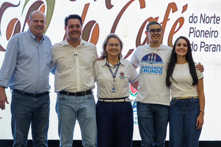 Ratinho Junior destaca protagonismo feminino no 12º Encontro das Mulheres do Café