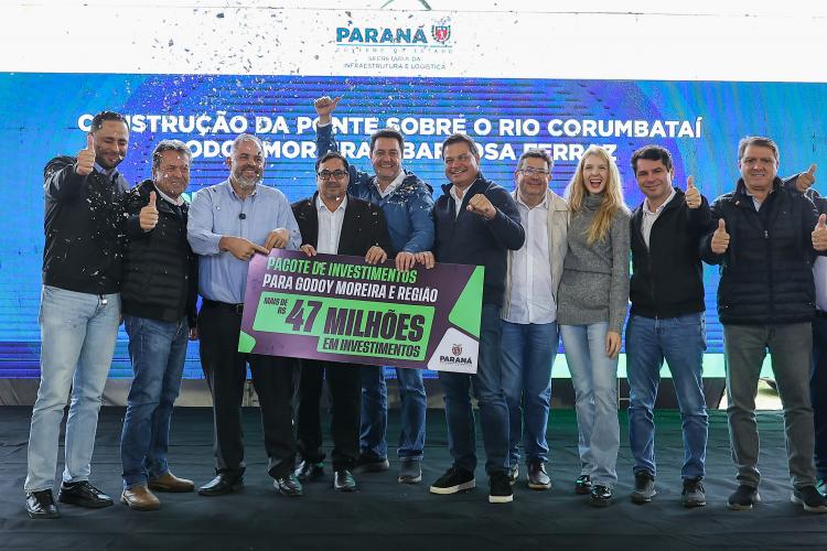 Fim da balsa: Ratinho Junior autoriza construção de ponte entre Godoy Moreira e Barbosa Ferraz