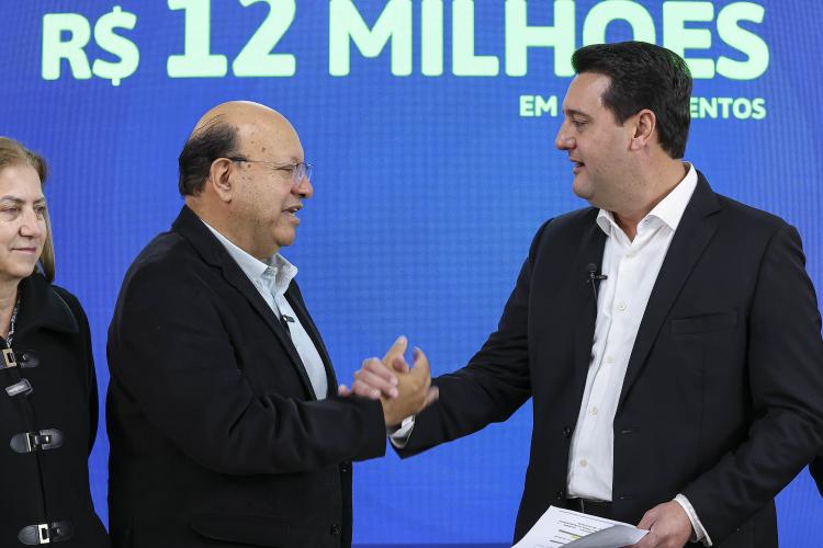 Ratinho Junior anuncia R$ 221 milhões em obras e investimentos para 9 cidades