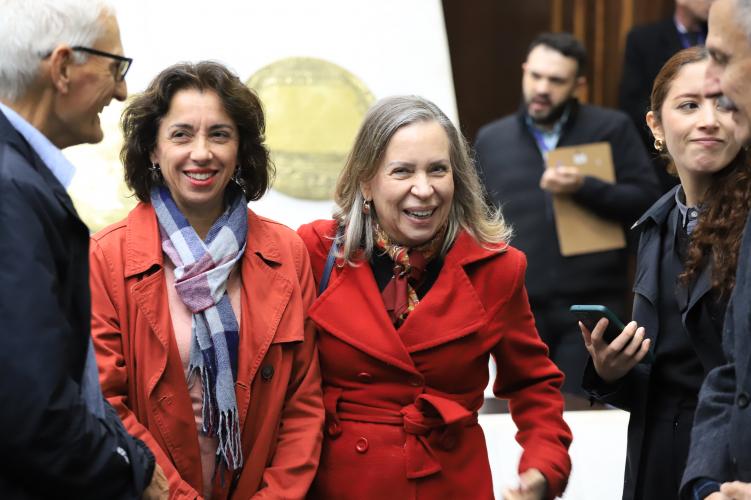 Assembleia homenageia os 70 anos do IDR-Paraná em sessão solene