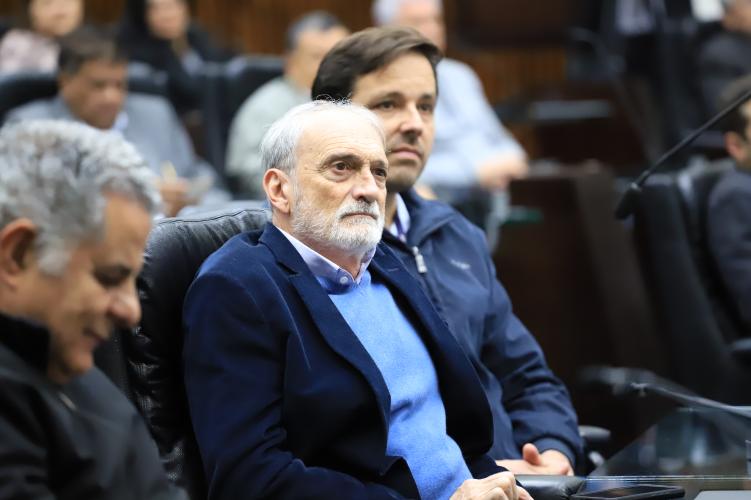 Assembleia homenageia os 70 anos do IDR-Paraná em sessão solene