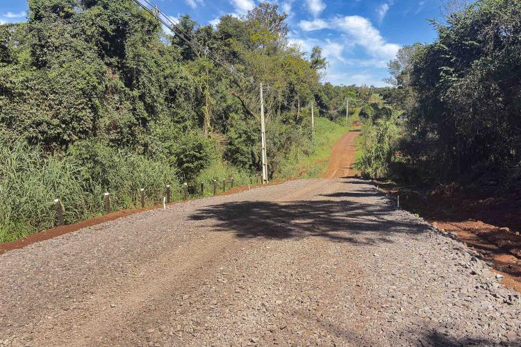 Paraná investe R$ 3,5 bilhões no escoamento da zona rural de mais de 260 cidades