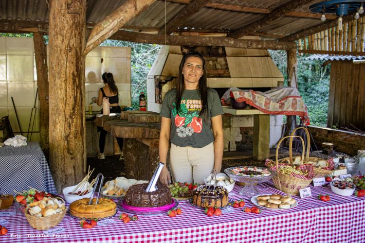 Mulheres de Rio Bonito do Iguaçu superam dificuldades e conquistam mercado