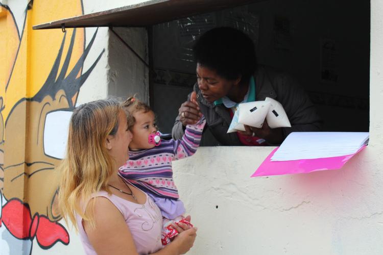 Programa de distribuição de leite do Paraná completa 23 anos no combate à desnutrição infantil