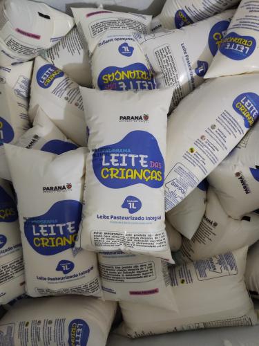 Programa de distribuição de leite do Paraná completa 23 anos no combate à desnutrição infantil