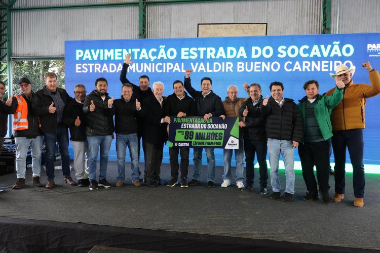 Governador autoriza início das obras de pavimentação da Estrada do Socavão, em Castro