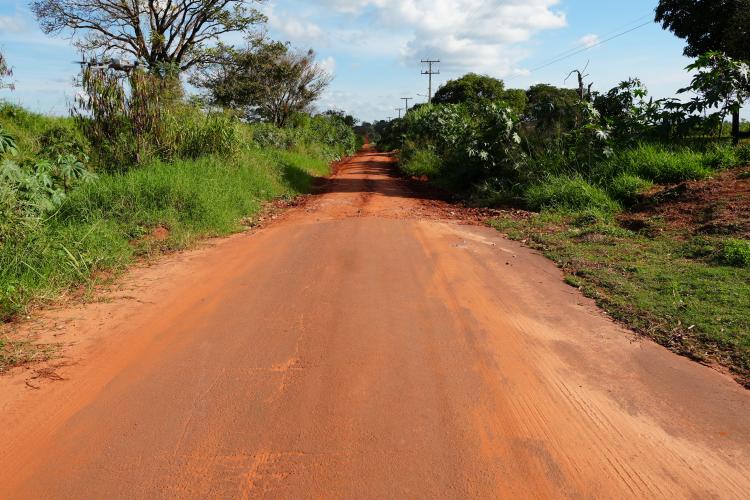 Governador libera R$ 35 milhões para obras urbanas, estradas rurais e maquinários em Altônia