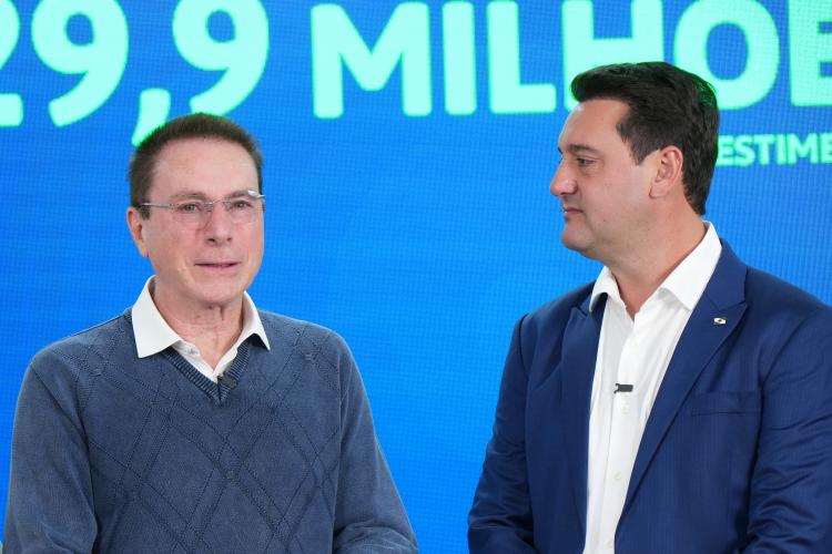 Ratinho Junior confirma quase R$ 890 milhões para obras e investimentos em 12 municípios