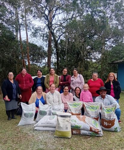 IDR-Paraná implanta hortas comunitárias em Campo Largo