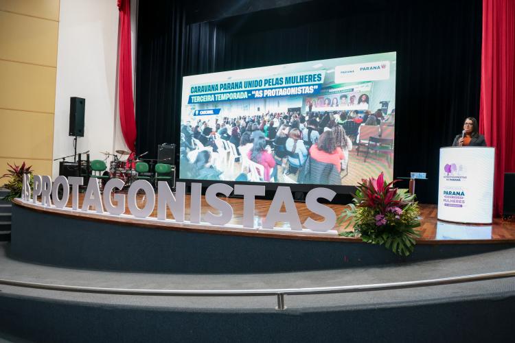 Em Cascavel, Caravana Paraná Unido pelas Mulheres fortalece políticas públicas no Oeste