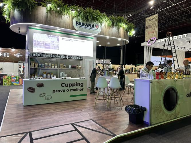 Inscrições abertas: Governo do Paraná abre vagas para produtores de café na Semana Internacional do Café 2026