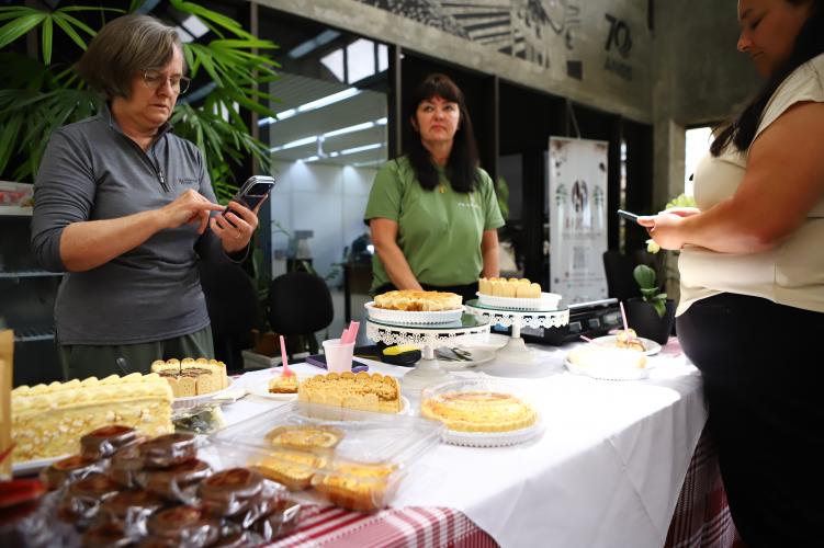 Feira da Agroindústria Familiar reúne produtores e valoriza protagonismo das mulheres rurais