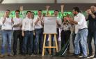  Ratinho Junior inaugura pavimentação da Estrada Rural Barro Preto em Francisco Alves 