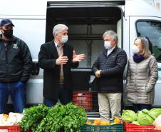 Governo do Estado faz primeira entrega de alimentos do Compra Direta em Curitiba