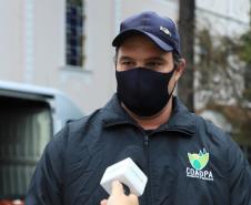 Governo do Estado faz primeira entrega de alimentos do Compra Direta em Curitiba