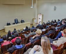 Secretário recepciona novos residentes técnicos da Seab