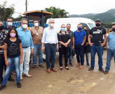 Coopera Paraná entrega equipamentos a pequenos produtores de Antonina