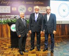“Genética e qualidade reinventam a cadeia do leite apesar dos desafios”, diz secretário em evento com produtores 