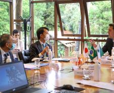 Em encontro com embaixador, governador manifesta intenção de exportar carne suína para o Japão
