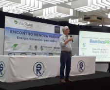 Encontro do Renova PR discute energias renováveis no campo e tem assinatura de novos contratos