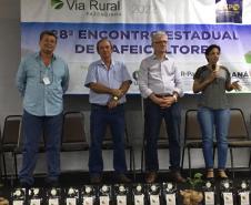 Governo reúne cafeicultores na ExpoLondrina e reforça relevância da cultura para o Estado