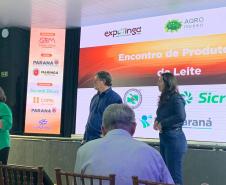 Encontro na Expoingá reúne produtores de leite para debater desafios e oportunidades do setor