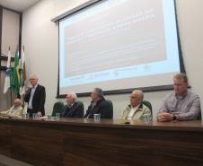 Em Curitiba, fórum debate comercialização da agroindústria e prevenção da influenza aviária