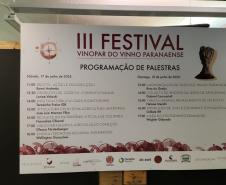 Com participação do Estado, evento destaca potencial da vitivinicultura paranaense