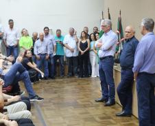 Encontro com servidores marca despedida de Ortigara e apresentação de Natalino de Souza como novo secretário