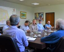 Agricultura renova parceria para diversificação de propriedades