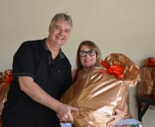 Seab entrega cestas de Natal para colaboradores terceirizados