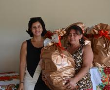 Seab entrega cestas de Natal para colaboradores terceirizados