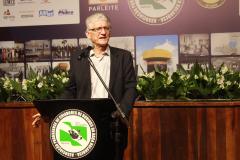 Genética e qualidade reinventam a cadeia do leite