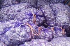 Programa Compra Direta recebe 27 toneladas de alho apreendidas pela Receita Federal