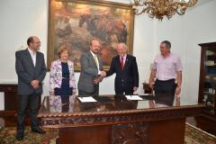 Iapar e UFPR assinam convênio que beneficiará três mil alunos